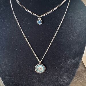 NWT fashion Elegant Silver tone .Evil Eye Pendant Necklace
